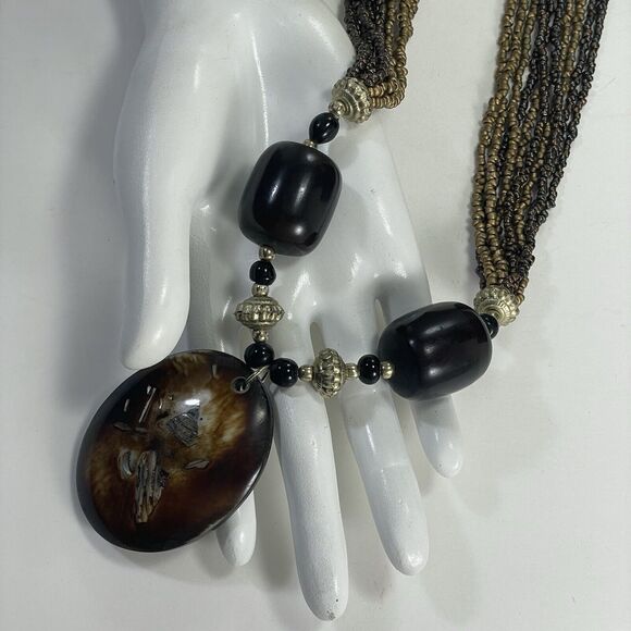 Resin Shell Inlay Oval Pendant and Beaded Necklace Brown Tan Gold Tone Chunky - Picture 16 of 16